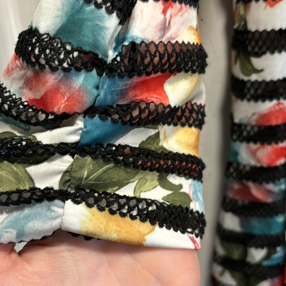 ▪️Cardigan▪️ - Picture 2 of 4